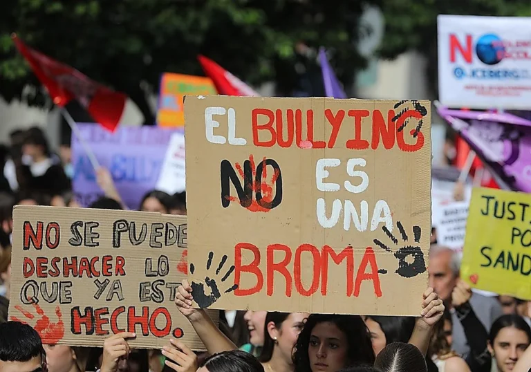 Concentracion k9bB RsFnqYsWX7l