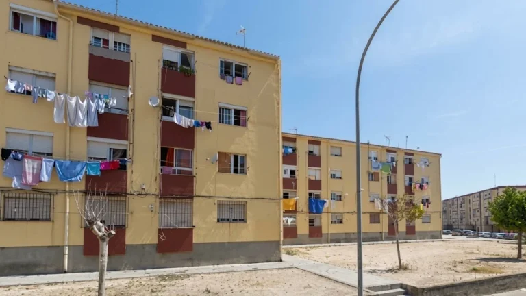 Fietser (53) doodgeschoten bij Gibraltar mogelijk geraakt door verdwaalde kogel