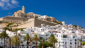 Nieuwe woonregels in Spanje dit verandert er voor huiseigenaren, verhuurders en huurders
